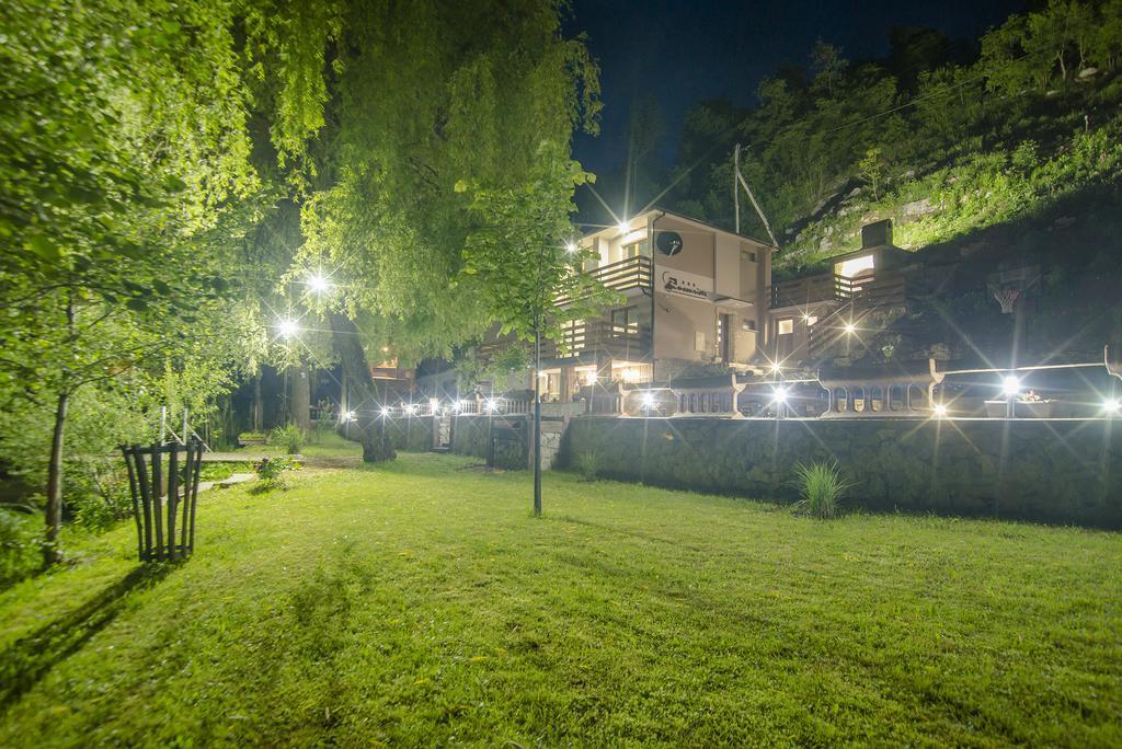 Moonriver Apartment Veljun Exterior foto